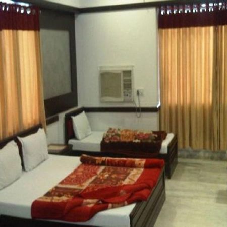 Hotel Ambaji International Ranpur Bagian luar foto