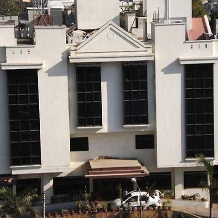 Hotel Ambaji International Ranpur Bagian luar foto