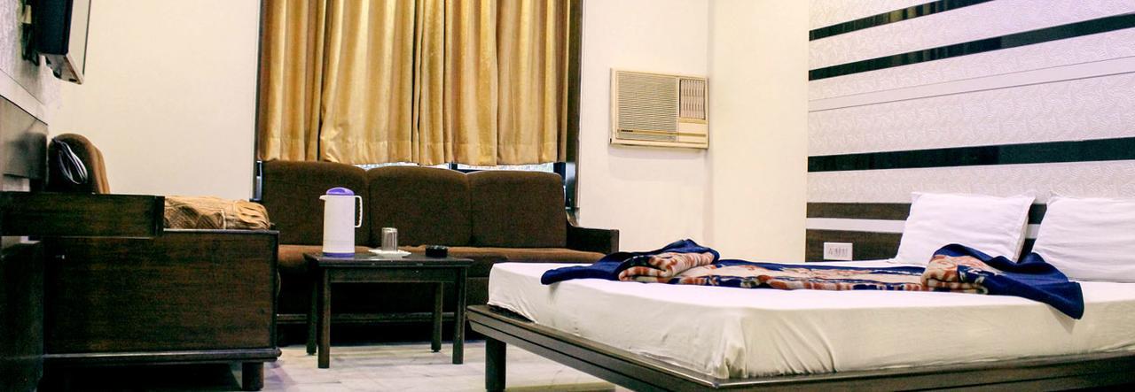 Hotel Ambaji International Ranpur Bagian luar foto